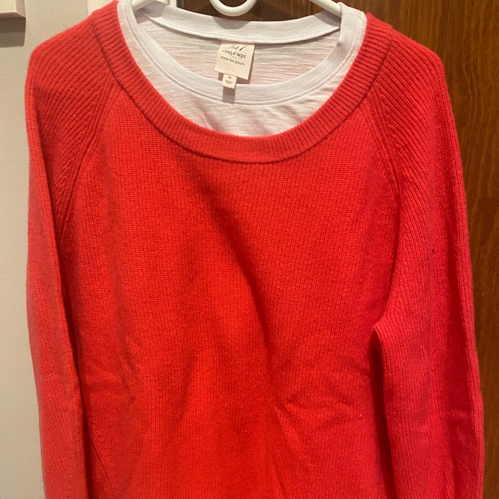 Cinq a sept hot pink sweater size medium great condition